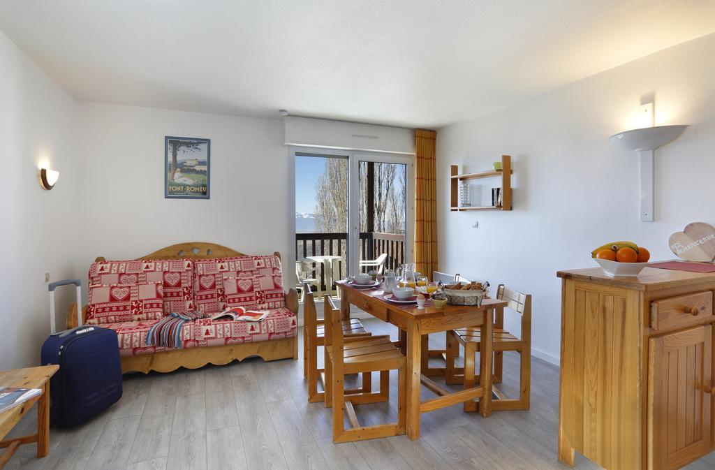 Les Balcons Du Soleil Aparthotel Font-Romeu-Odeillo-Via Luaran gambar