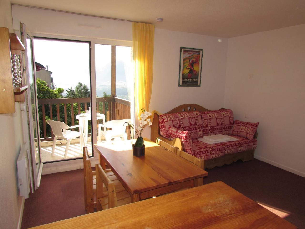 Les Balcons Du Soleil Aparthotel Font-Romeu-Odeillo-Via Luaran gambar